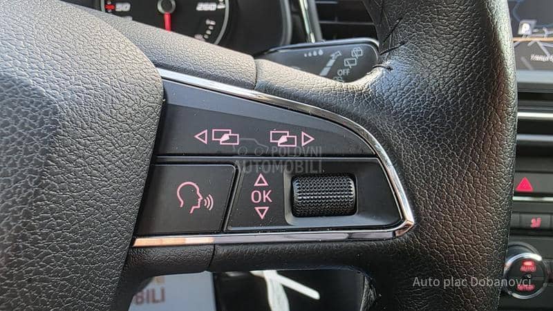 Seat Leon 1.6TDI matrix/kož