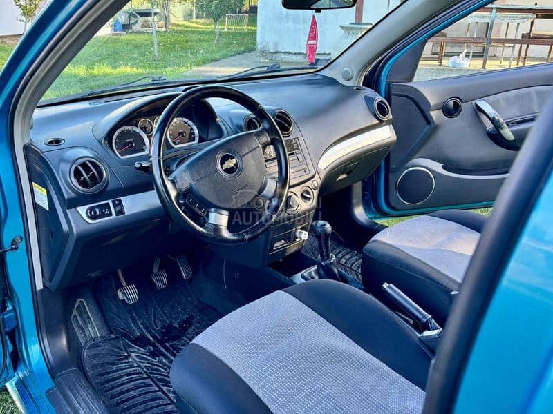 Chevrolet Aveo 