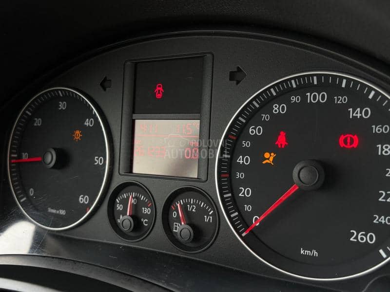 Volkswagen Golf 5 1.9 Tdi Volkswagen Golf 5 1.9 Tdi