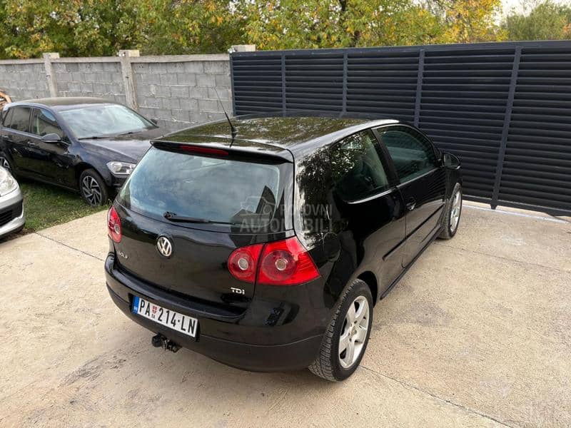 Volkswagen Golf 5 1.9 Tdi Volkswagen Golf 5 1.9 Tdi