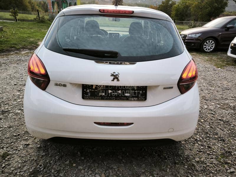 Peugeot 208 1.6 hdi NOV