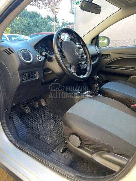 Mitsubishi Space Star 