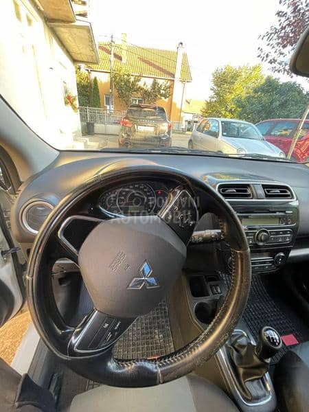 Mitsubishi Space Star 