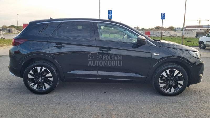 Opel Grandland X 