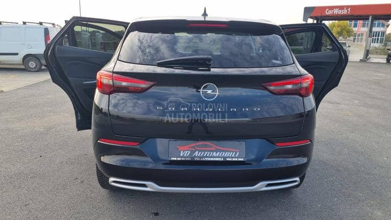 Opel Grandland X 