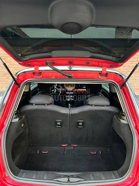 MINI Cooper S AKRAPOVIČ