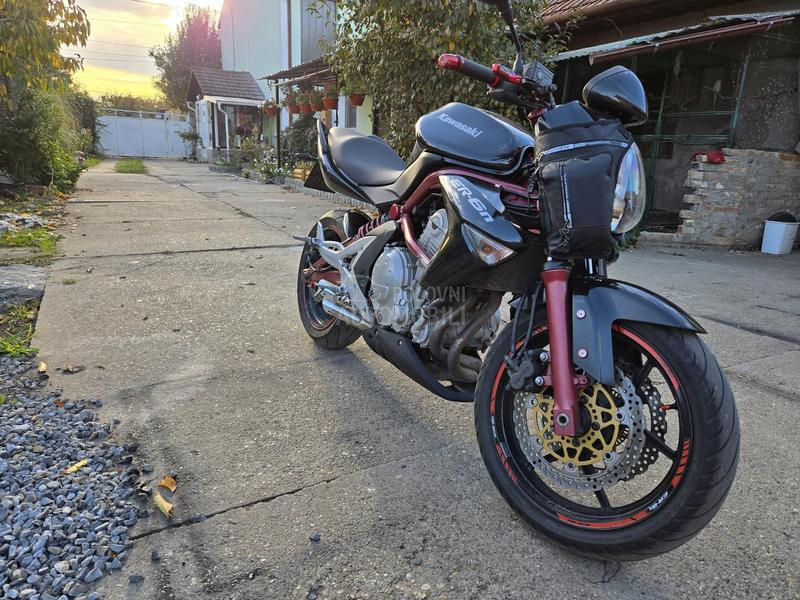 Kawasaki ER6N