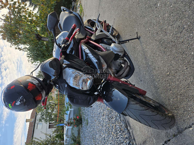 Kawasaki ER6N