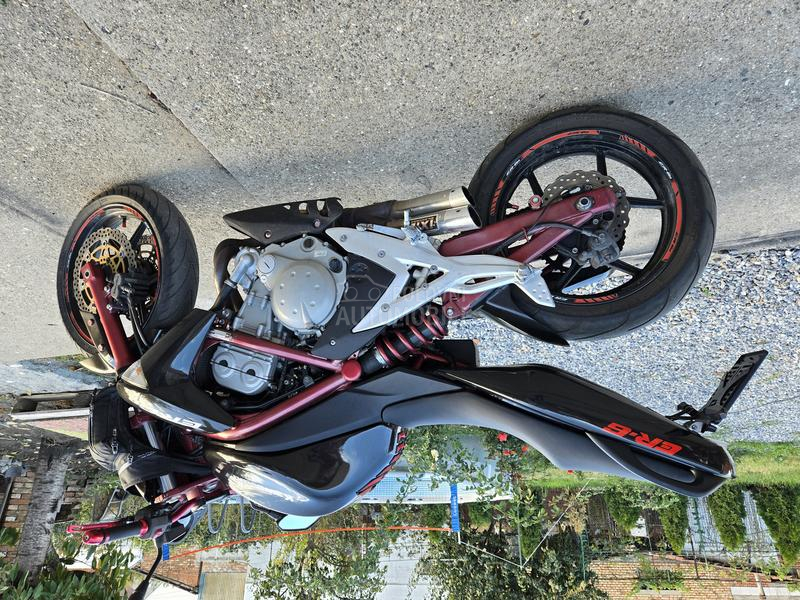 Kawasaki ER6N