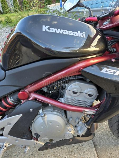 Kawasaki ER6N