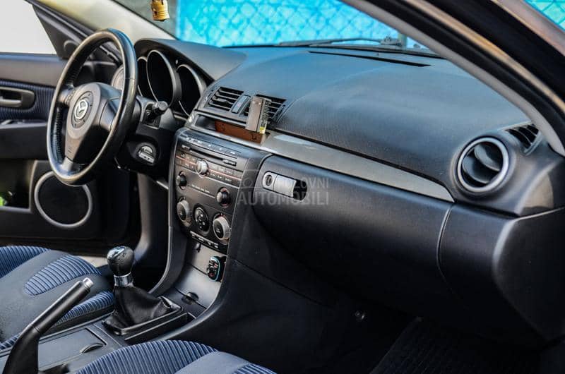 Mazda 3 1.6 HDI