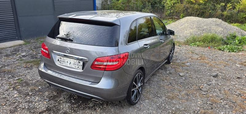 Mercedes Benz B 180 CDI Avangarde
