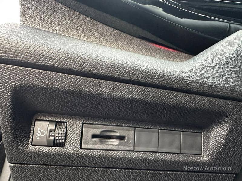 Peugeot 308 Allure pack 1.2