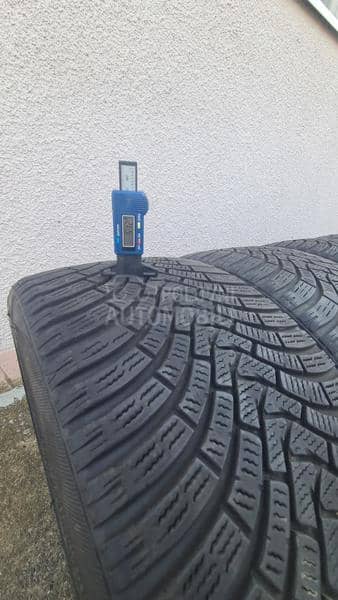 Falken 255/35 R21 Zimska