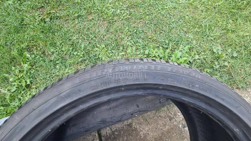 Falken 255/35 R21 Zimska