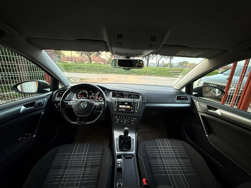 Volkswagen Golf 7 1.6 TDI LOUNGE/ VRH