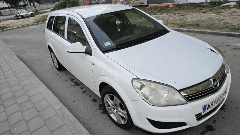 Opel Astra H 