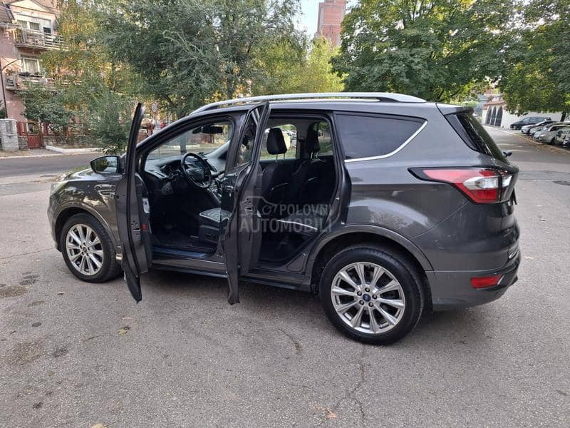 Ford Kuga VIGNALE 2.0 150HP Ford Kuga VIGNALE 2.0 150HP