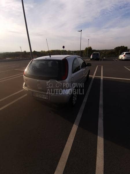 Opel Corsa C 1.0
