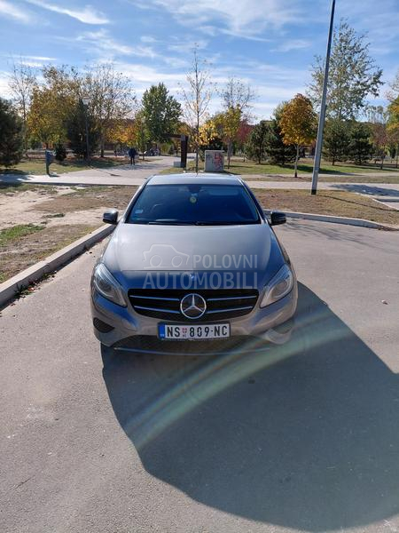 Mercedes Benz A 180 W176 180 CDI