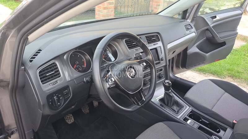 Volkswagen Golf 7 1.6D Comfortilne