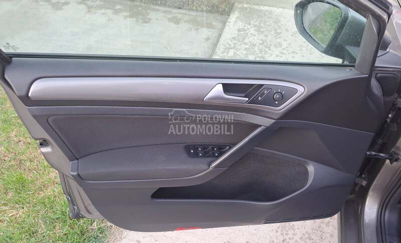 Volkswagen Golf 7 1.6D Comfortilne