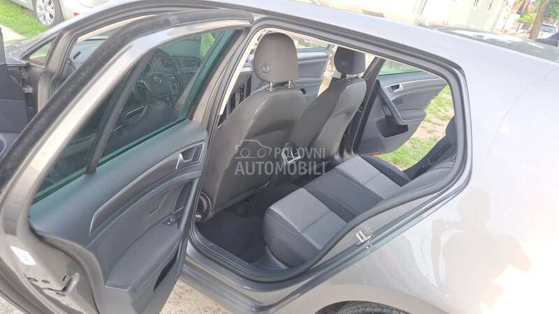 Volkswagen Golf 7 1.6D Comfortilne