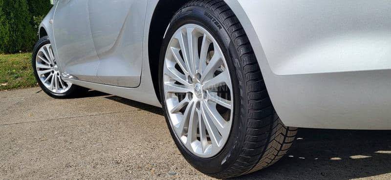 Opel Insignia 2.0cdti/INNOVATION