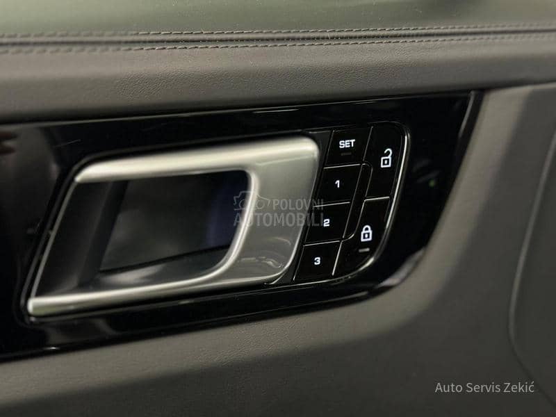 Porsche Cayenne Coupe/E-Hyb/Chrono