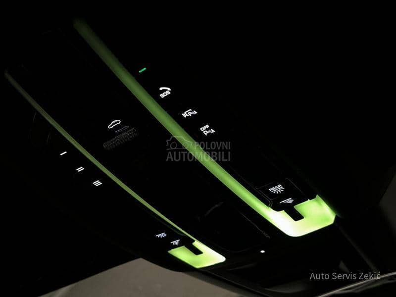 Porsche Cayenne Coupe/E-Hyb/Chrono