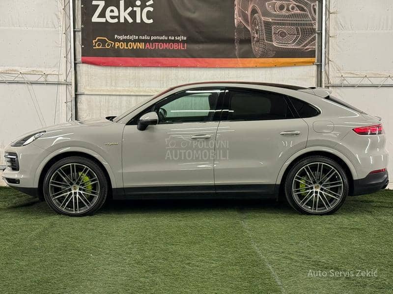 Porsche Cayenne Coupe/E-Hyb/Chrono