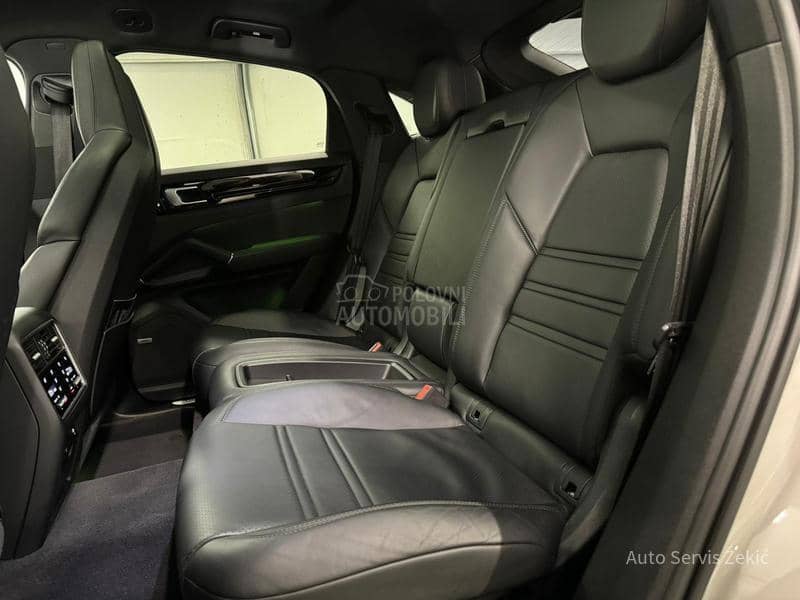 Porsche Cayenne Coupe/E-Hyb/Chrono