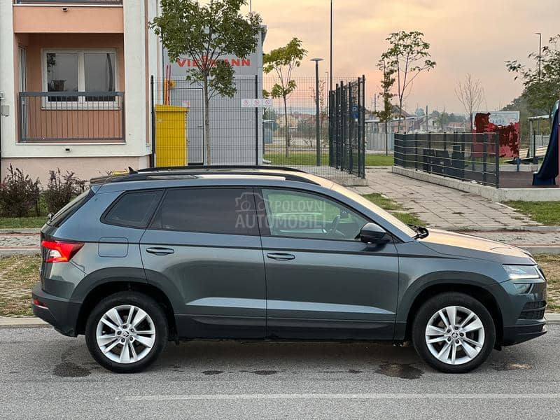 Škoda Karoq 1.6 TDI led/nav/dsg