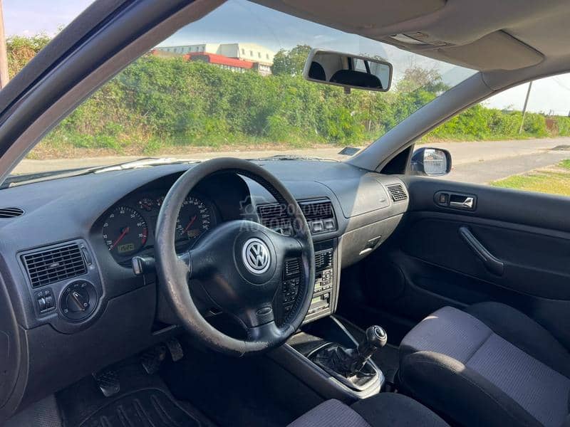 Volkswagen Golf 4 