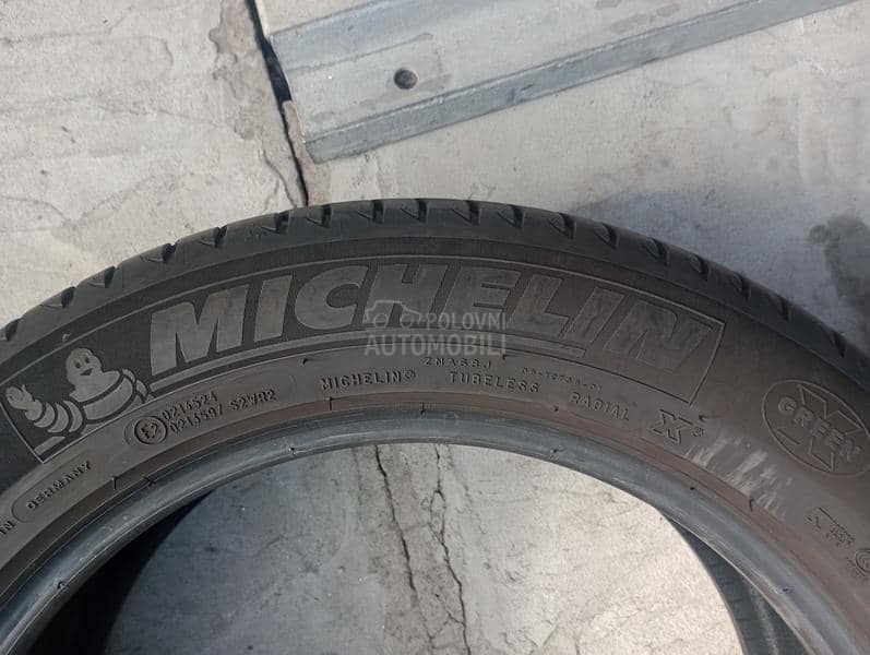 Michelin 215/55 R17 Letnja