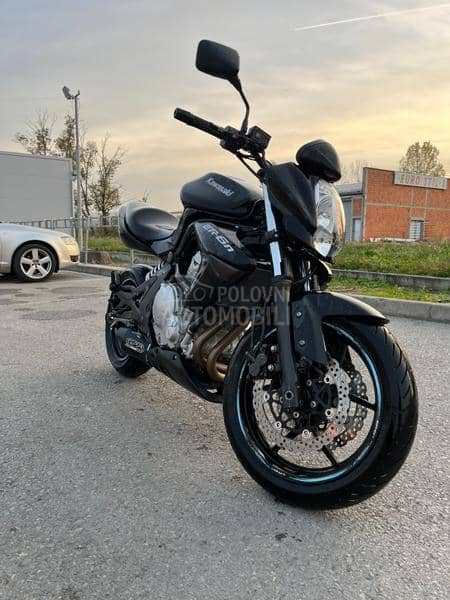 Kawasaki er6n