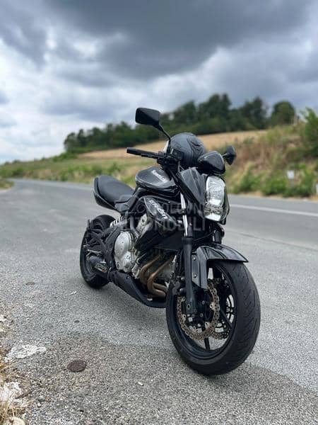 Kawasaki er6n