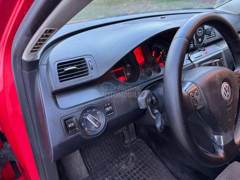 Volkswagen Passat B6 2,0Tdi DSG 8v Volkswagen Passat B6 2,0Tdi DSG 8v
