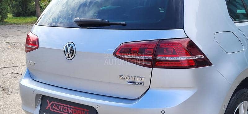 Volkswagen Golf 7 PANO/LED/HIGHLINE Volkswagen Golf 7 PANO/LED/HIGHLINE