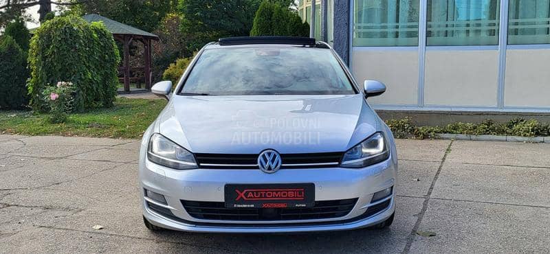 Volkswagen Golf 7 PANO/LED/HIGHLINE Volkswagen Golf 7 PANO/LED/HIGHLINE