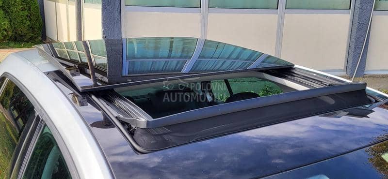 Volkswagen Golf 7 PANO/LED/HIGHLINE Volkswagen Golf 7 PANO/LED/HIGHLINE