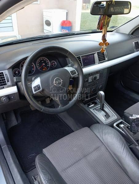 Opel Vectra C 1.9 CDTI