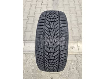 Hankook 235/40 R19 Zimska