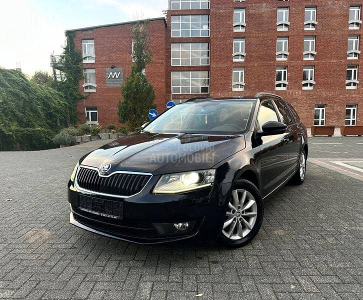 Škoda Octavia DSG//LED//NAV//