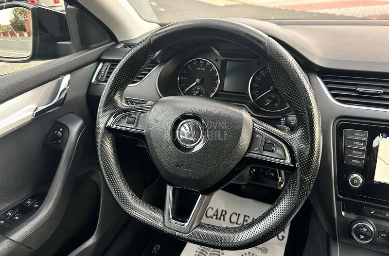Škoda Octavia DSG//LED//NAV//