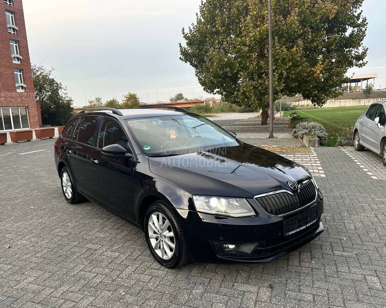 Škoda Octavia DSG//LED//NAV//