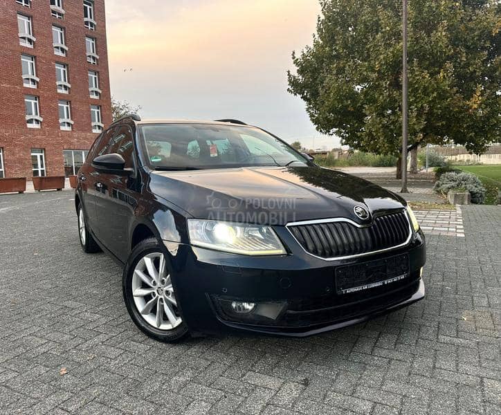 Škoda Octavia DSG//LED//NAV//