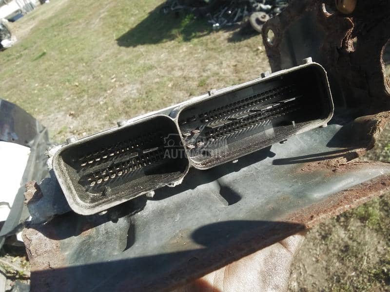 ECU kompjuter motora 1.7 CDTI