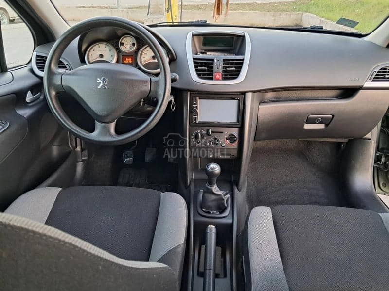 Peugeot 207 1.4