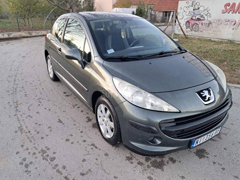 Peugeot 207 1.4